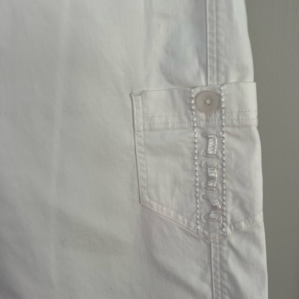 WHBM Bright White Low Rise Capris Crop Pants Sz 4 - Picture 5 of 10